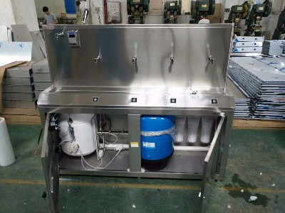 校園刷卡飲水機報價多少錢一臺好呢？