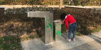 圣藍(lán)教大家如何選擇戶(hù)外飲水臺(tái)