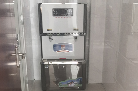 應(yīng)用場景-工廠沸騰溫開水機(jī)